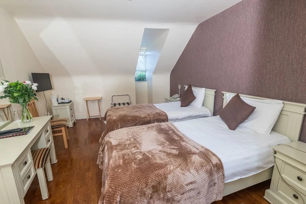 Muskerry Arms Bar and B&B