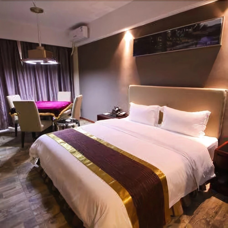 Qiancheng Hui Hotel