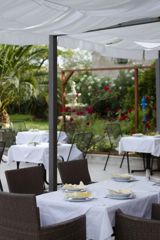 Hotel Stari Dvor