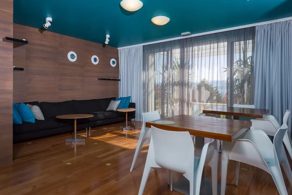 Apartments Villa Azzurra Bol