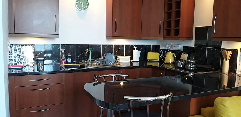 Captivating 1-bed Apartment sea Views,in Innellan