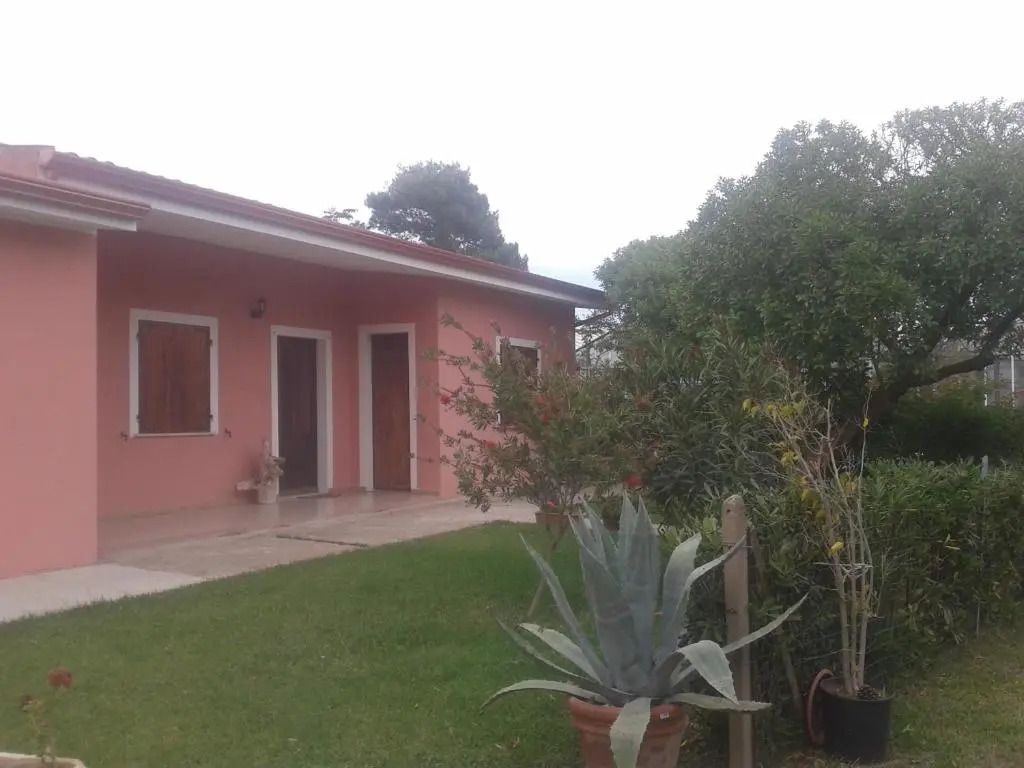La Contea