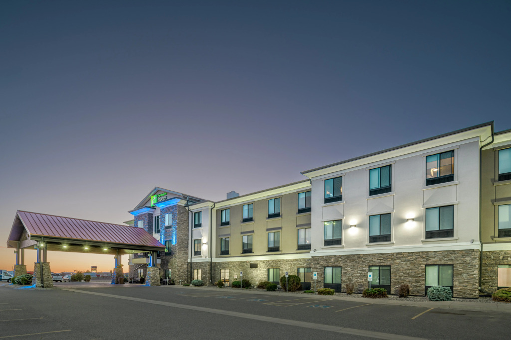 Holiday Inn Express Hotel & Suites Belgrade by IHG