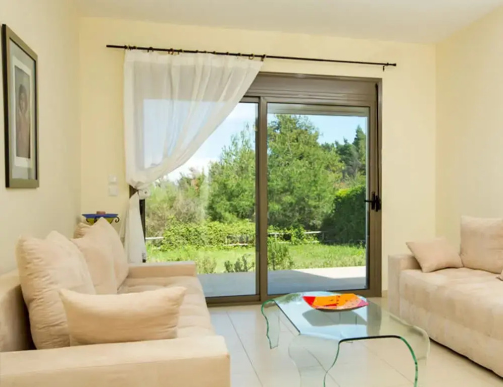 Akrogiali Villas V