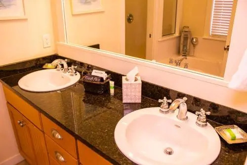 1367 Laurel Grove Home