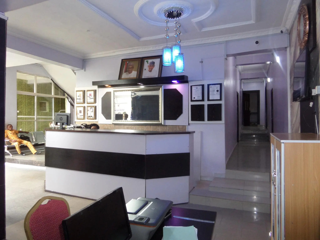 Silverland Hotel and Suites