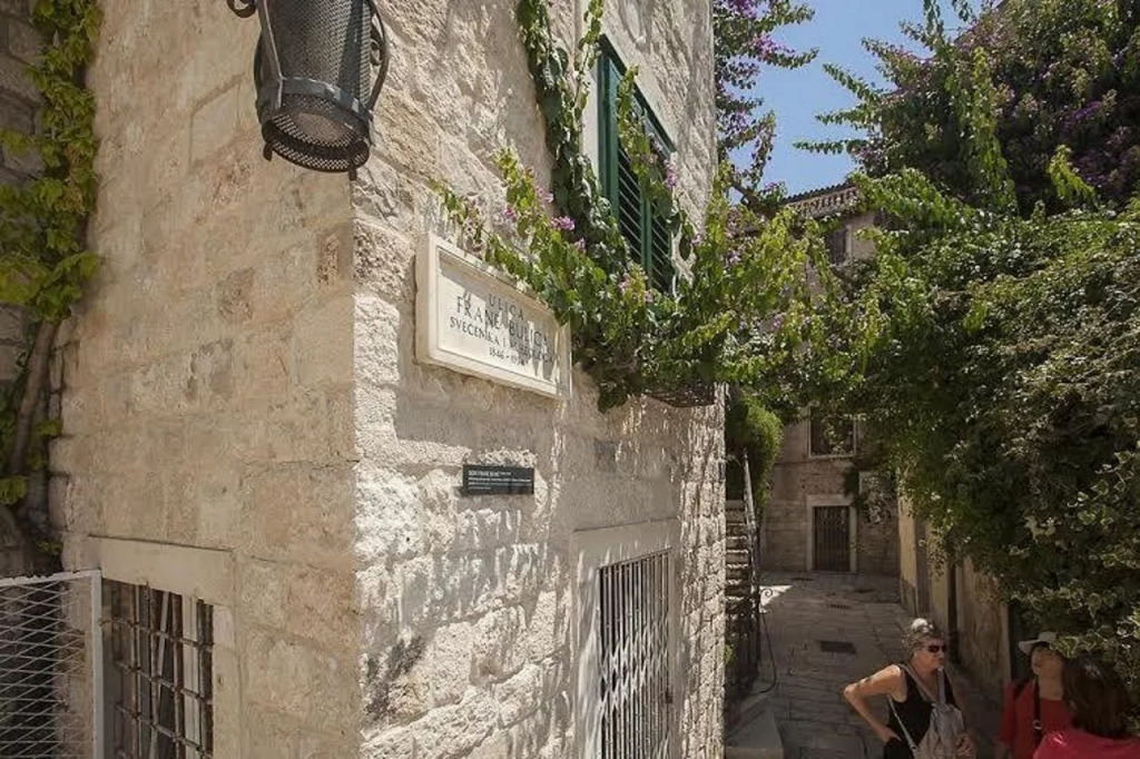 Apartments Cecilia