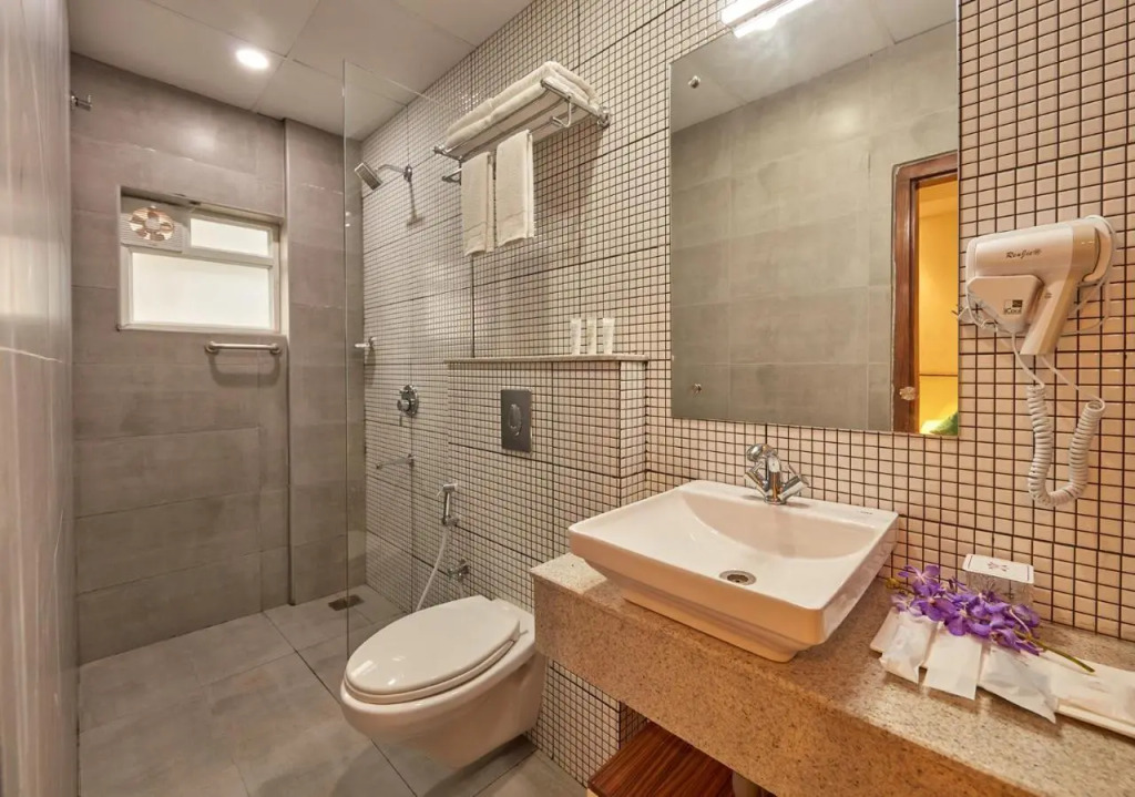 Regenta Inn Indiranagar by Royal Orchid Hotels