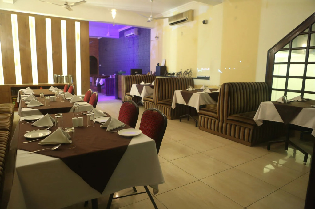 Hotel Kamla Palace