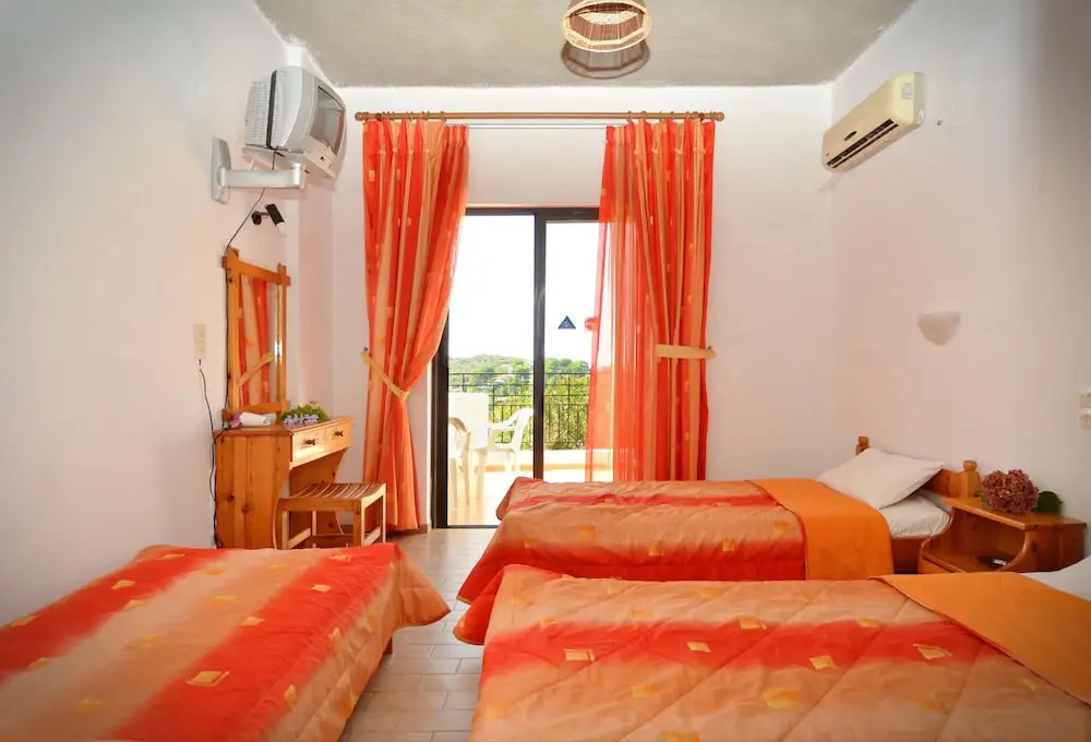 Filia Studios & Apartments