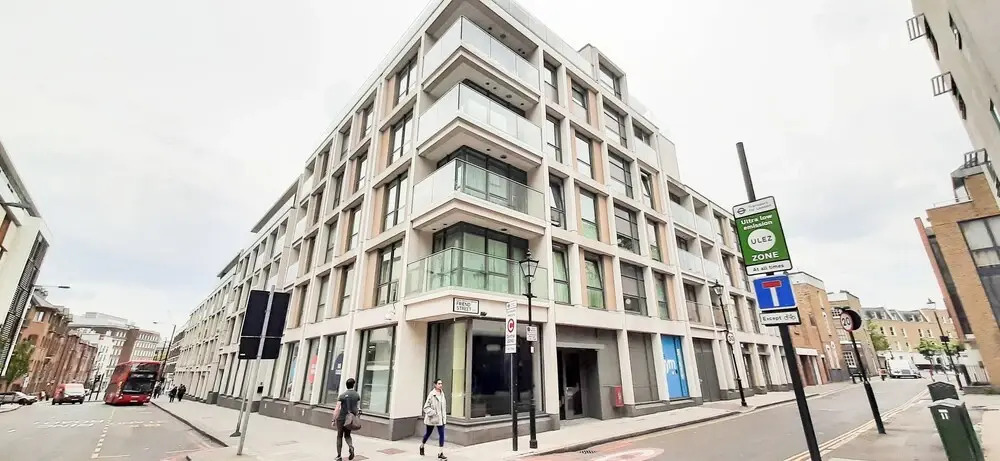 Two Bed Serviced Apt in Old Street