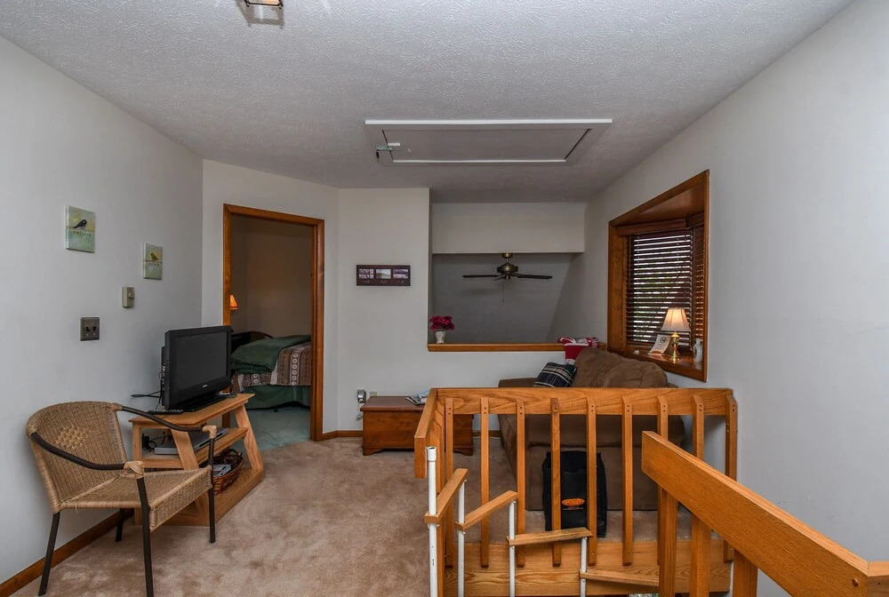 Hartwood Village 3 Bedroom Townhome #05