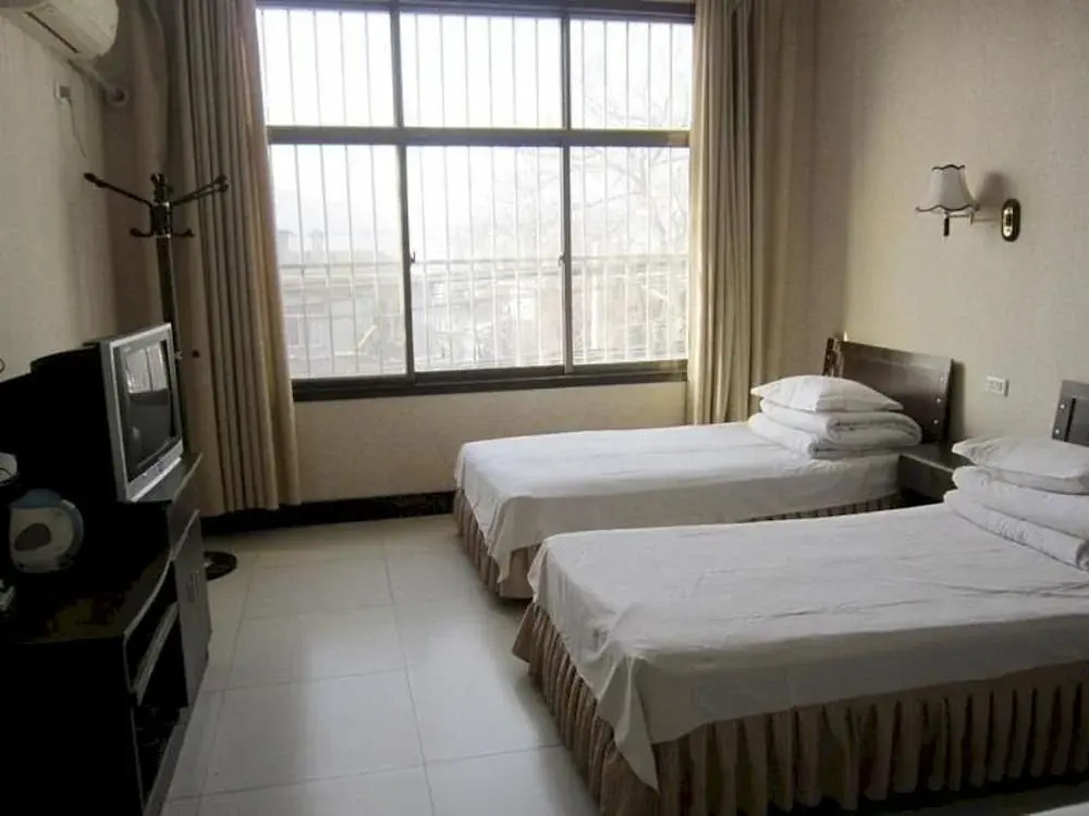 Yuntai Mount Hetang Village Hotel