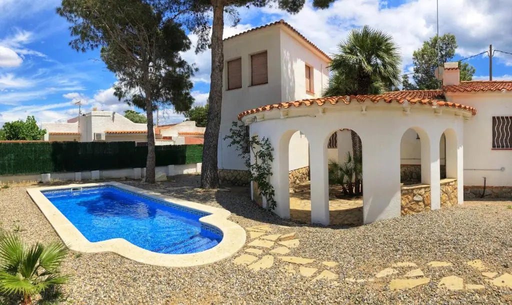 Rentalmar Villa Cristina Families Only
