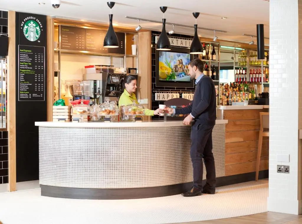 Holiday Inn London Brentford Lock by IHG