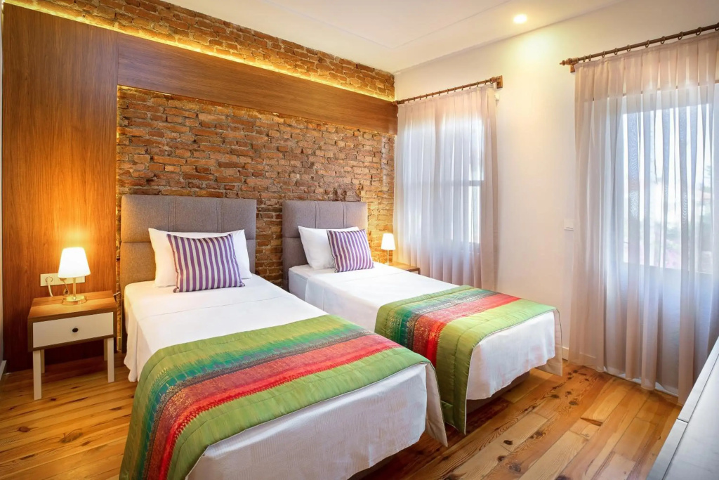 Mono Hotel