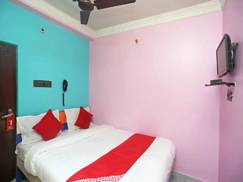 FabHotel Continental