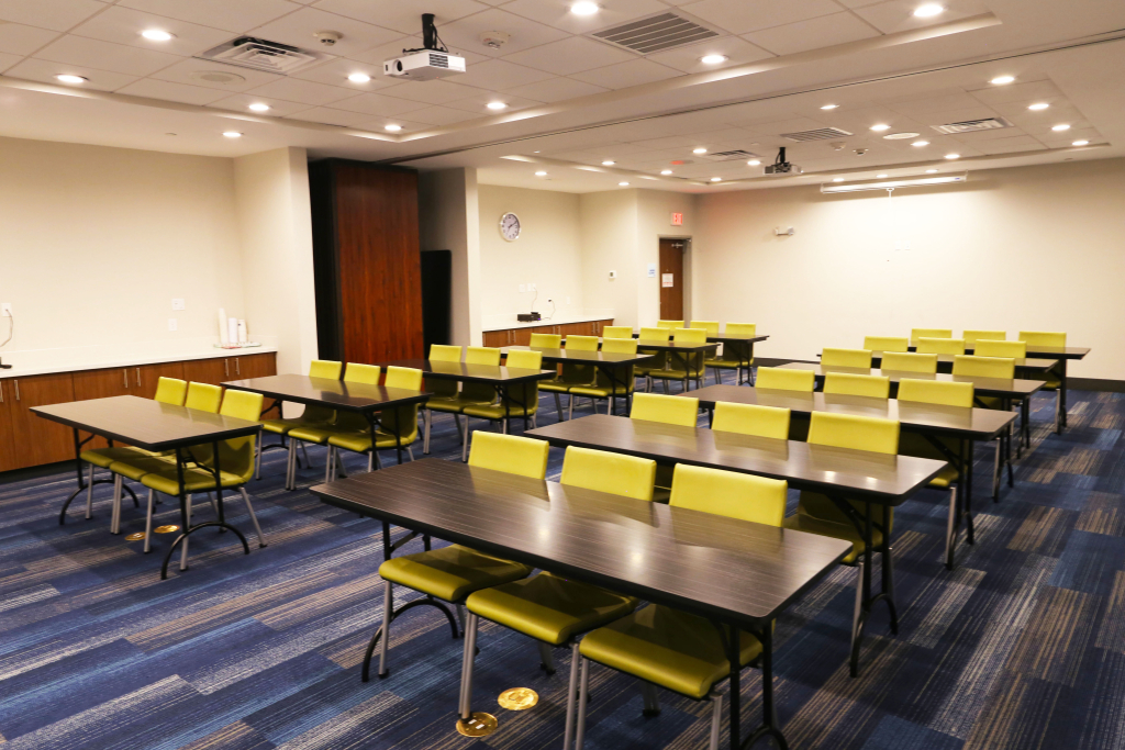 Holiday Inn Express & Suites - Houston IAH - Beltway 8 by IHG