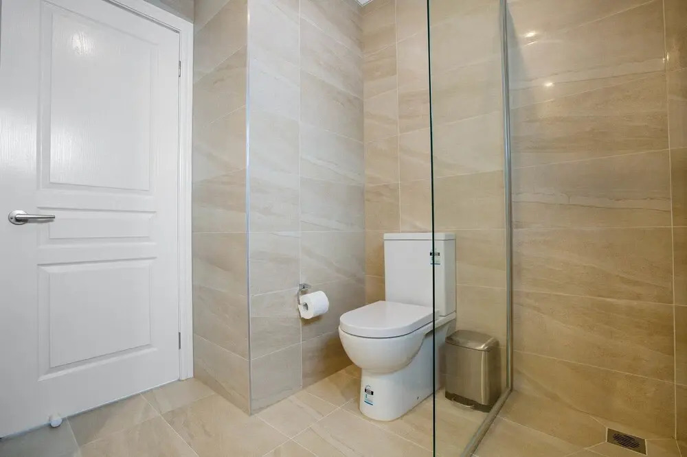 AU.JOY 3 Bed Townhouse Burwood 1