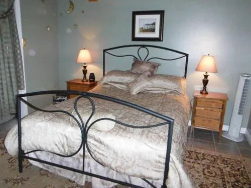 Lazy Dayz Bed and Breakfast