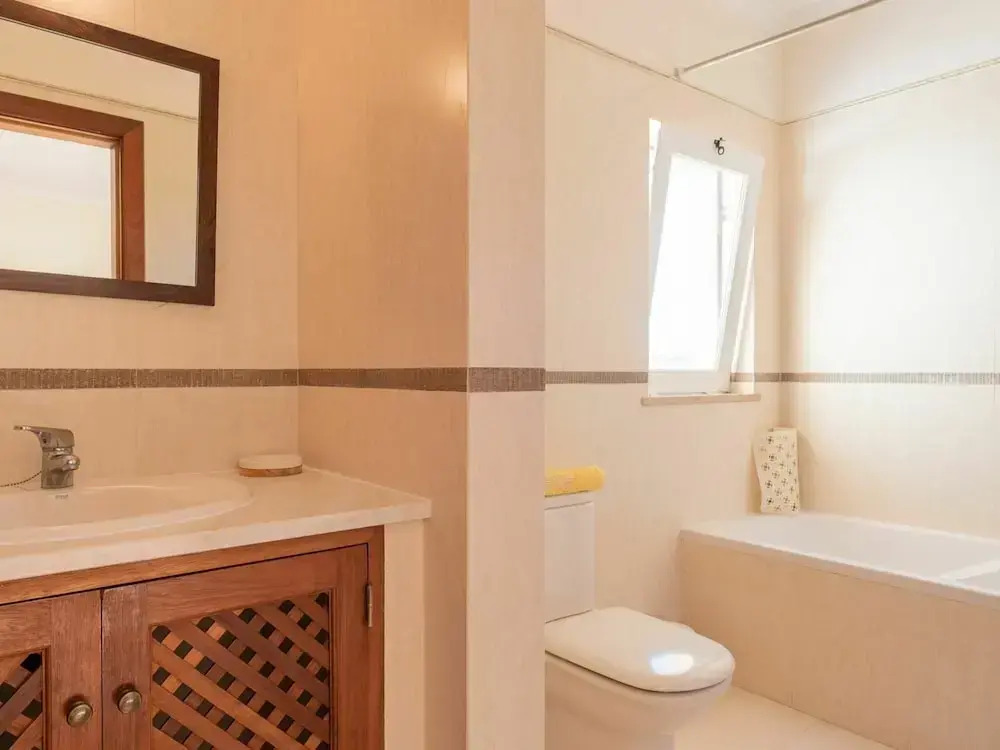 Spacious Holiday Home With Swimming Pool in the Village of Albufeira