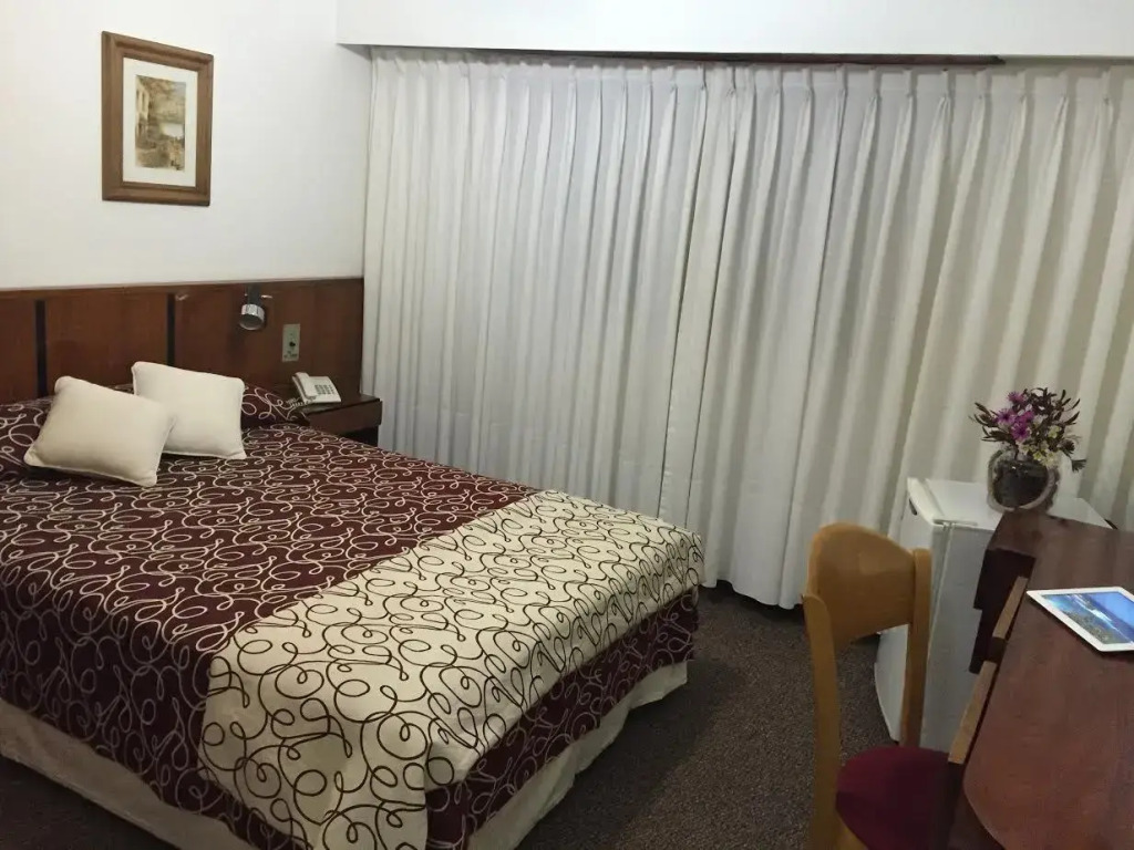 Hotel Morales