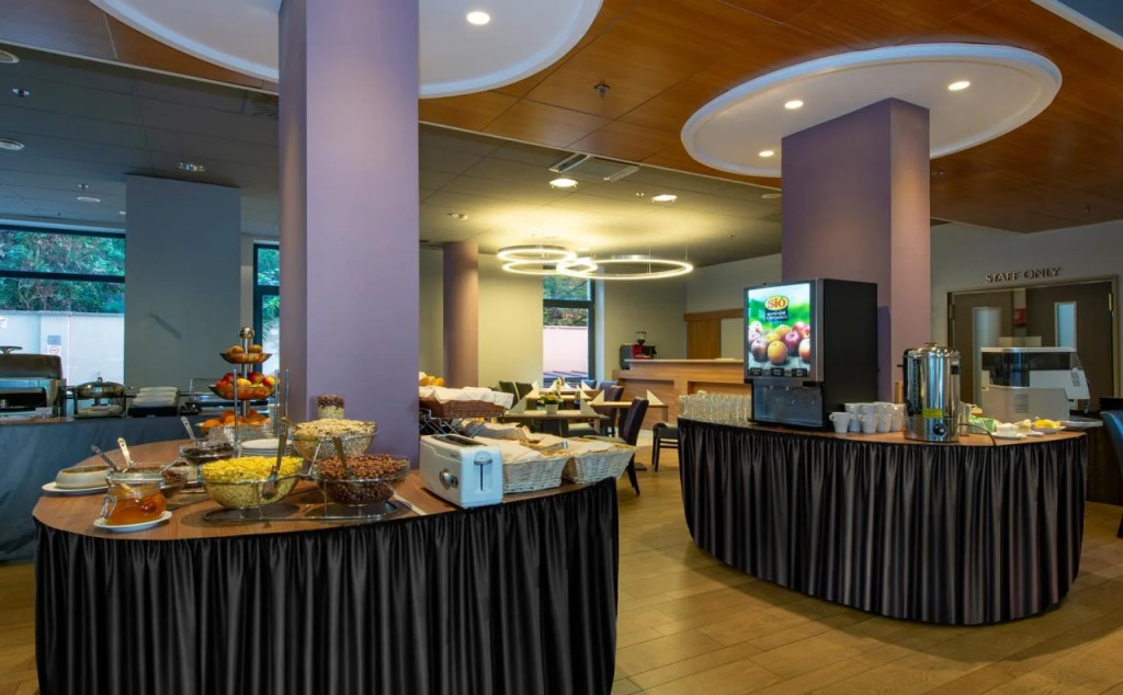 Hotel Regnum Residence