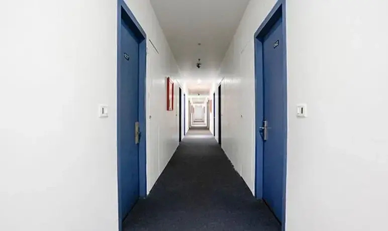 Fabhotel Vista Suites I