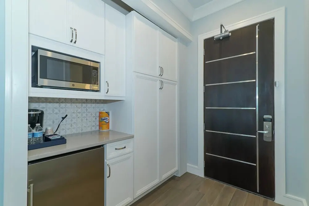 Anna Maria Beach Resort Rm 203