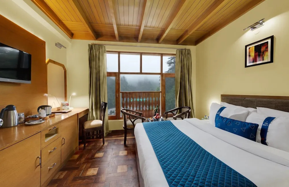 5 Star Hotel Sea View Luxury Suite
