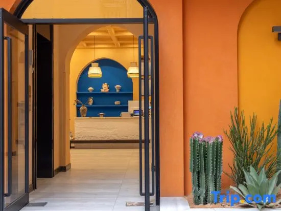 Sanya Alley Mo Homestay (Wuzhizhou Island Back Bay Branch)