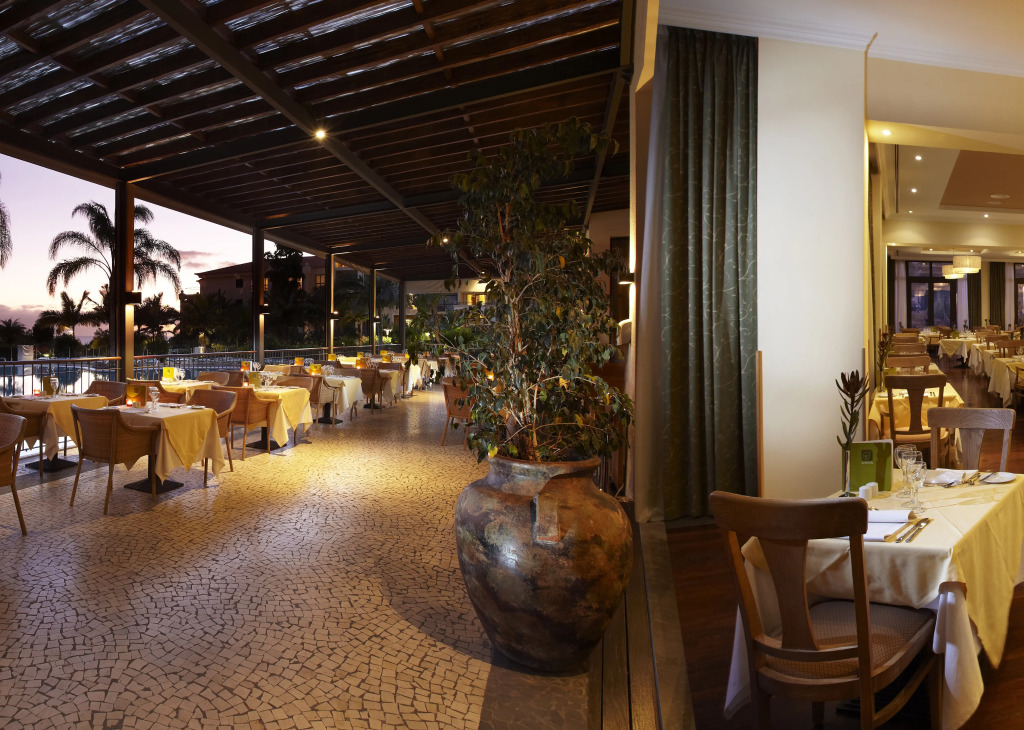 Suite Hotel Eden Mar - PortoBay