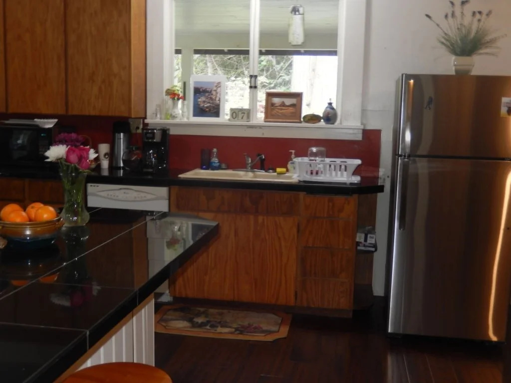 Mountain Meadows Inn & Chalet Suites