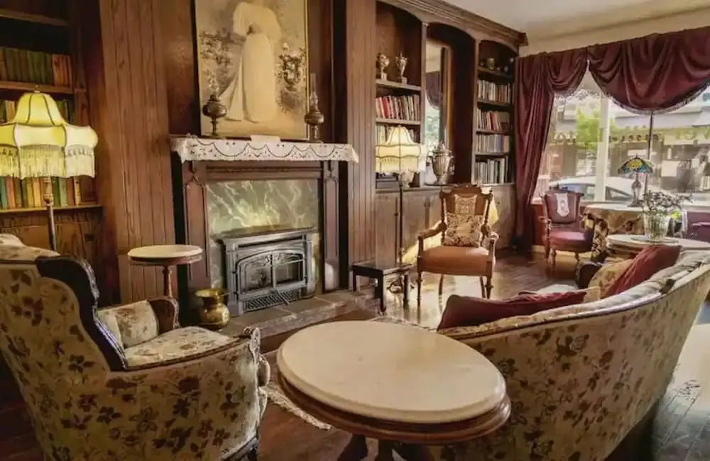 Weaverville Hotel