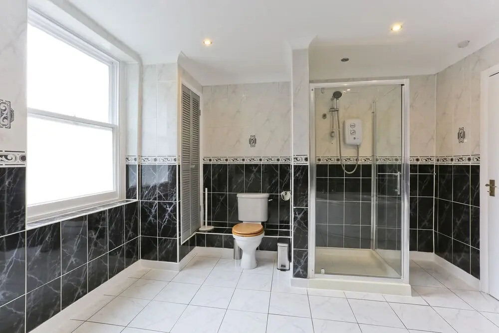 Platinum Apartments in Farringdon 9980