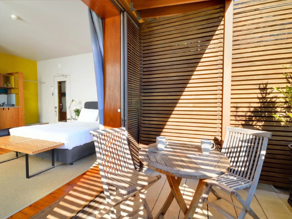 Dive Hotel