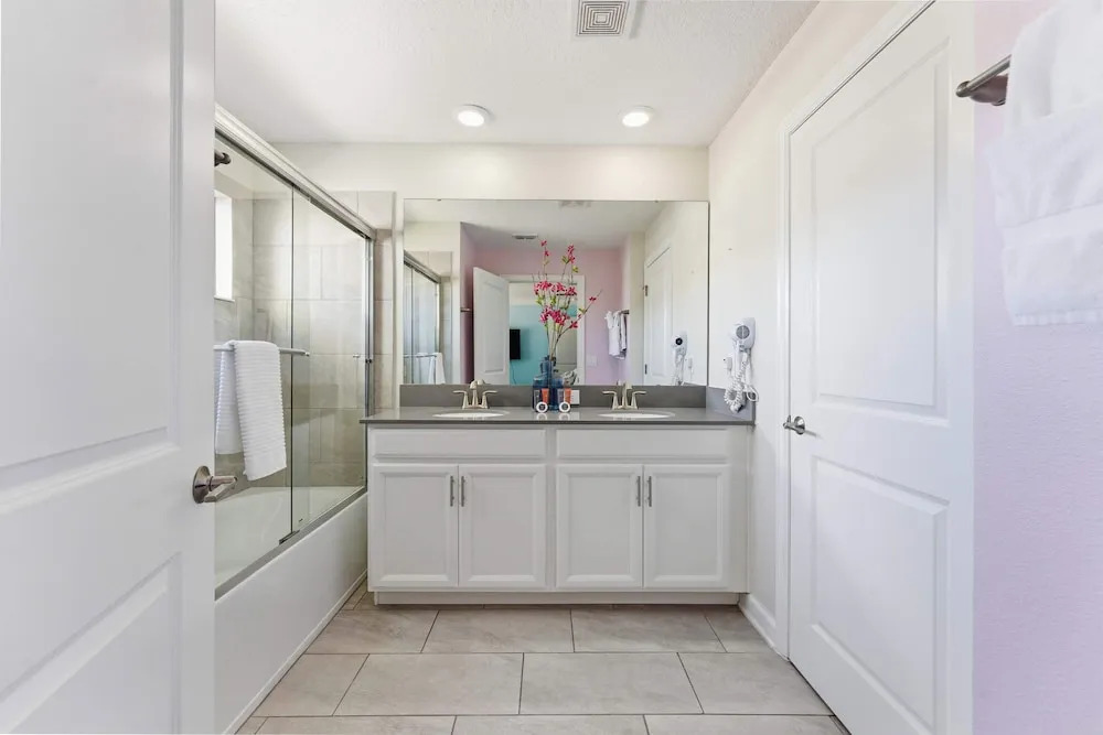 1112 Luxurious Champions Gate Family Townhouse With Private Pool Theme Park Access