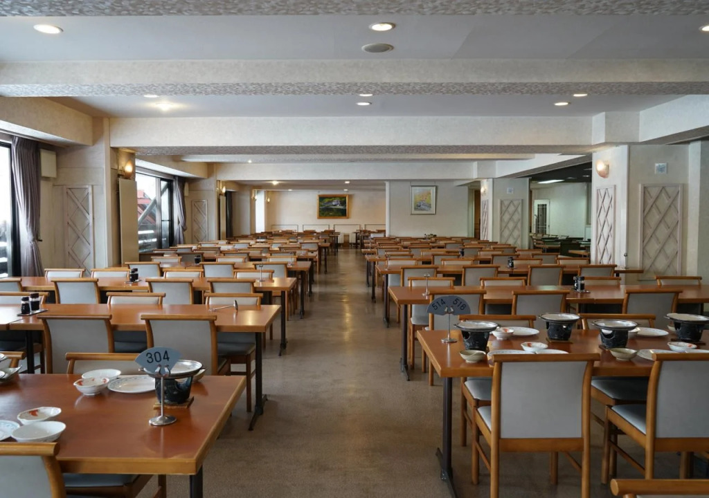 Shiga Lake Hotel