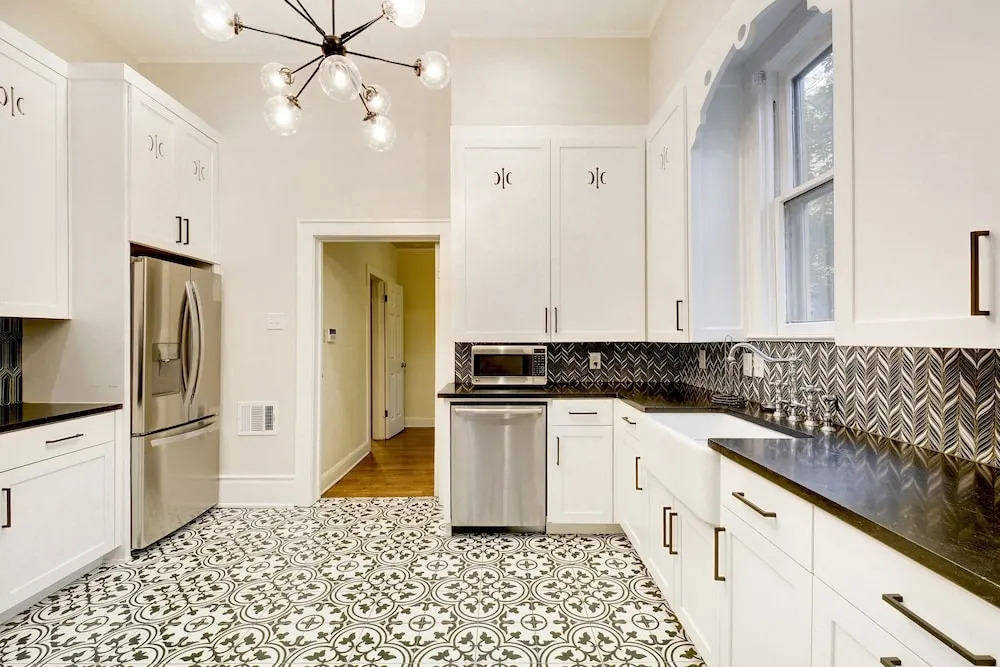 Historic Austin Home by RedAwning
