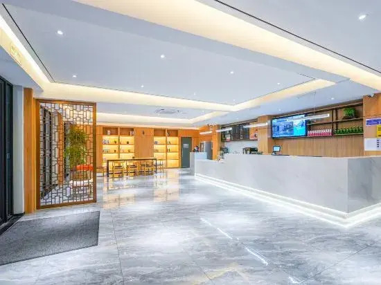 HanTing Hotel (Shanghai Jiading Waigang Business College)