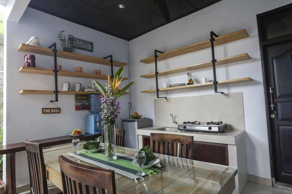 Dekrisna Denpasar - Hostel