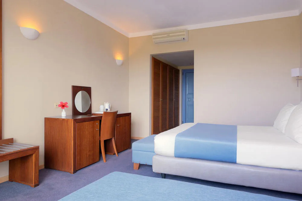 Lakitira Suites