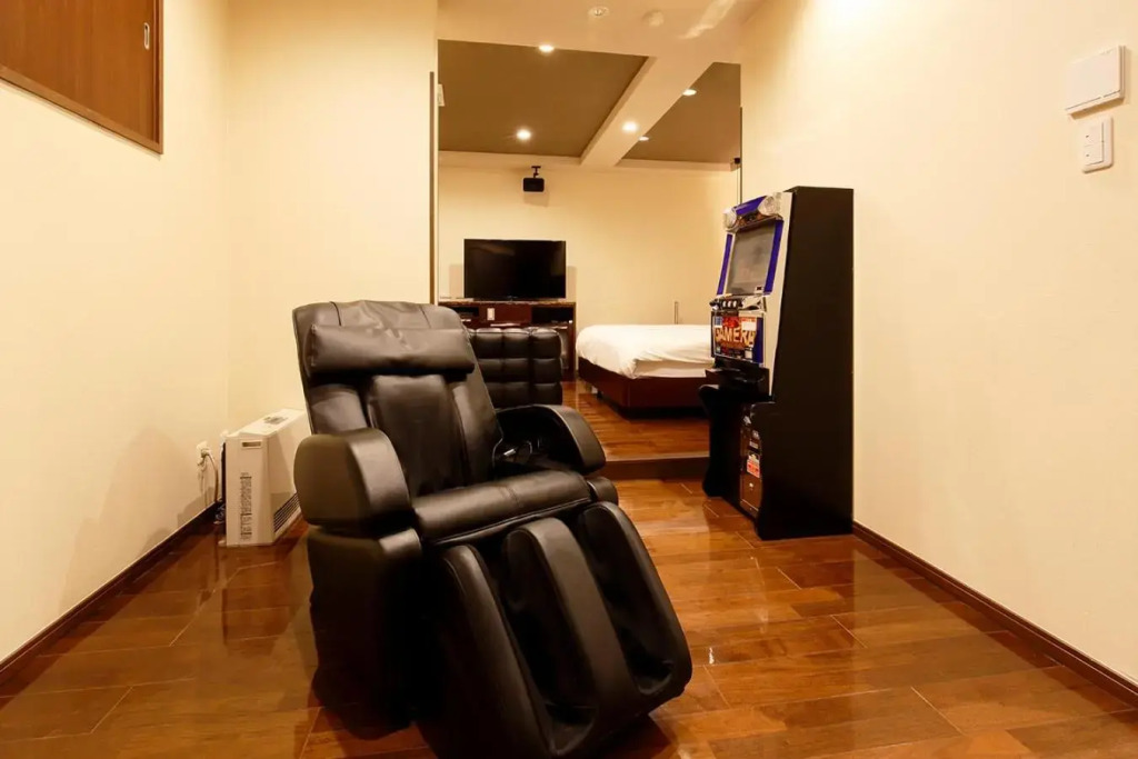 HOTEL 555 Air