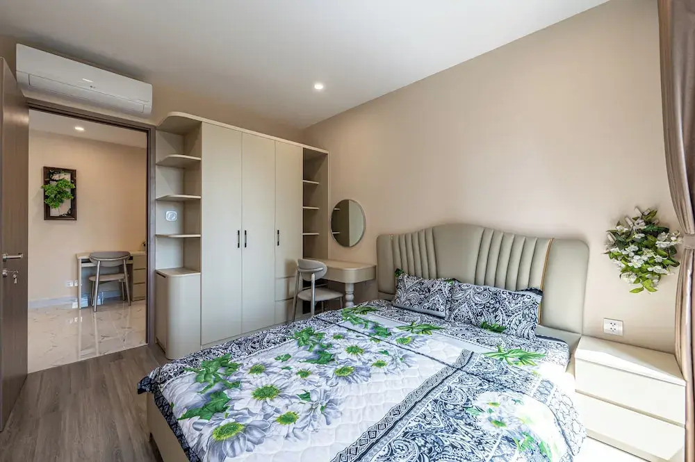 LA Nest 1BR  River View  Near Vincom