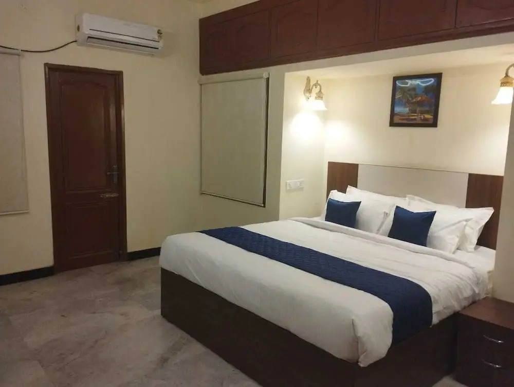 AR Residency Tnagar Chennai