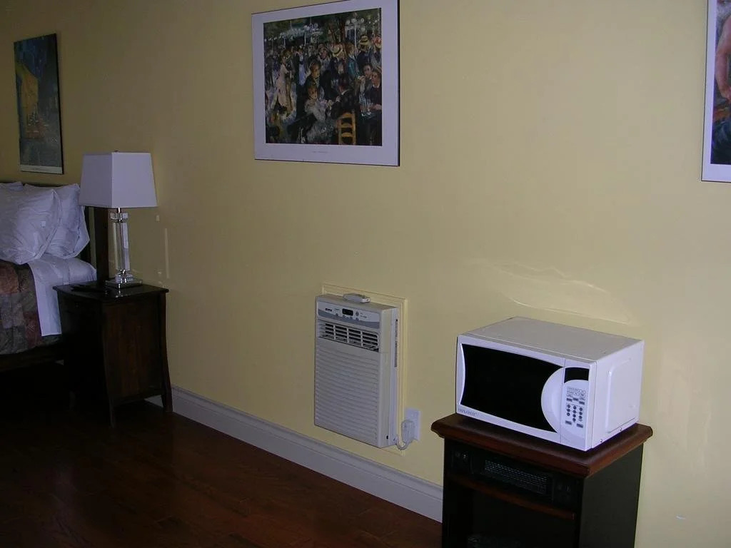 Casa Loma BnB