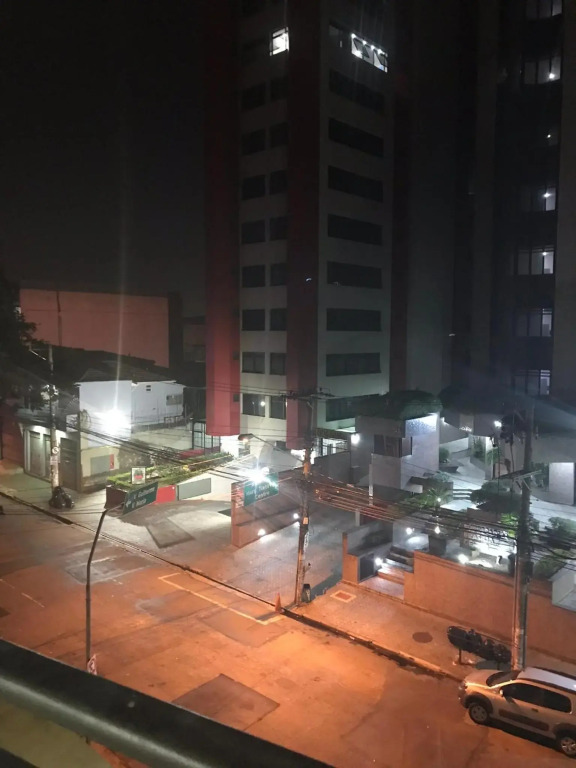 Amora Três