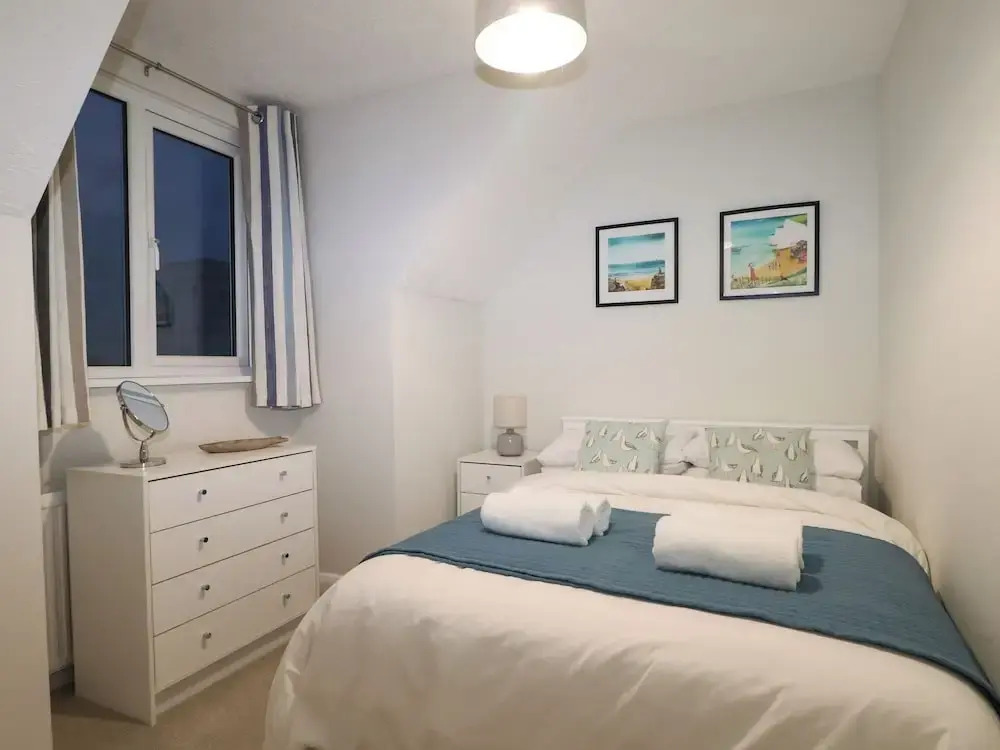 8 Sea Way