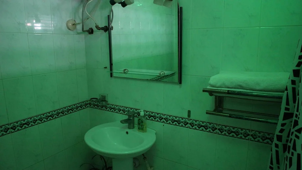 Krisview Hotel