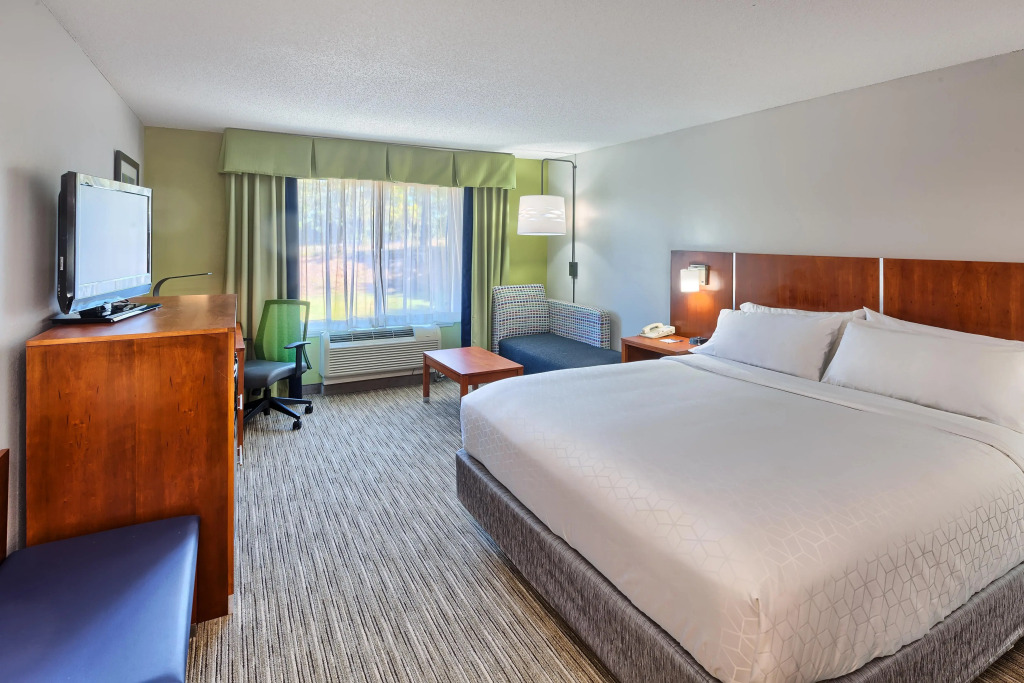 Holiday Inn Express Hotel & Suites Wake Forest - Raleigh North by IHG